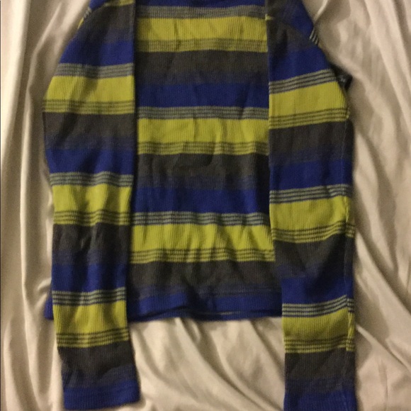 A small men’s gap sweater OFFERS WELCOMED - Picture 2 of 4